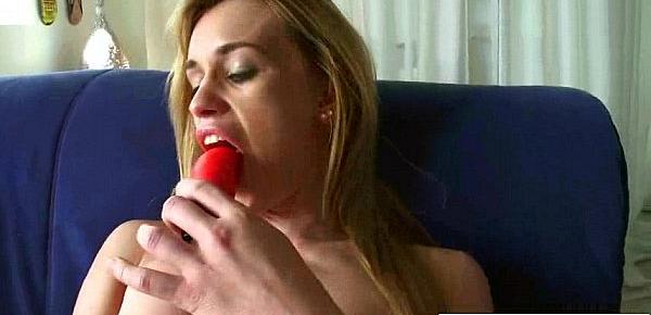  Sex Stuff As Toys Used To Masturbate By Alone Horny Girl (daisy woods) mov-23